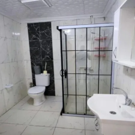 Ξενοδοχείο με διαμερίσματα Happy Life *